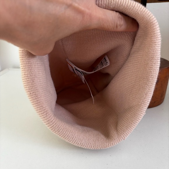 Timberland soft pink rib knit beanie cap hat - Picture 3 of 8